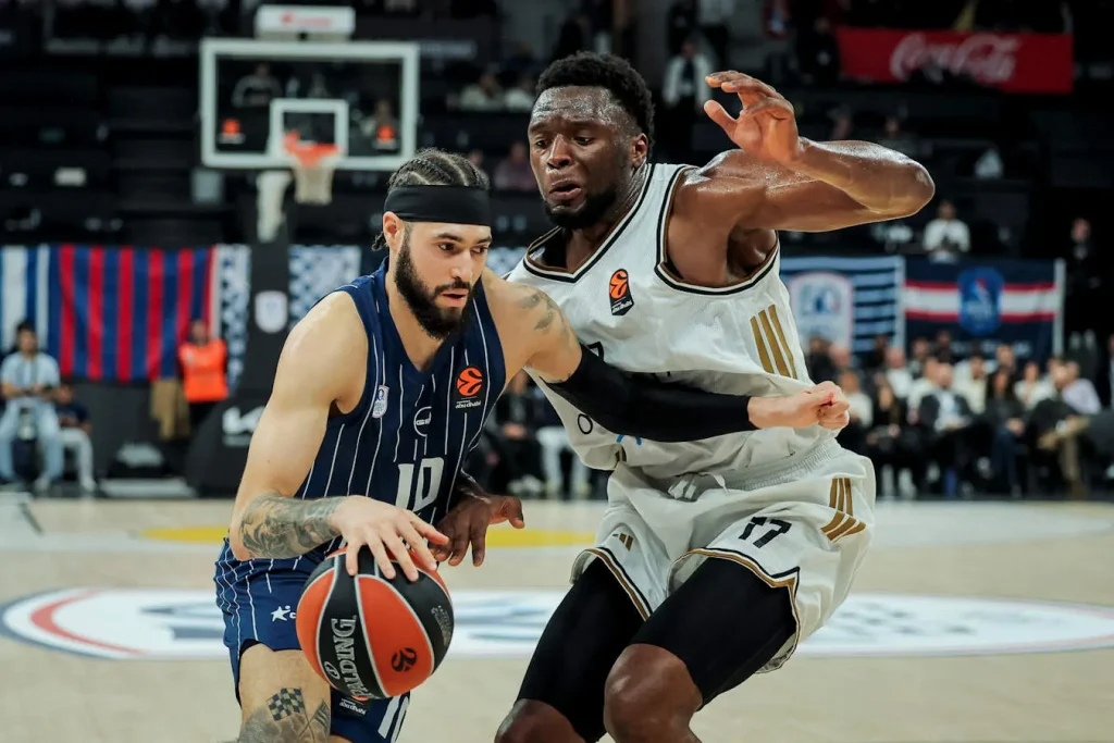 Anadolu Efes’e ‘maaş’ cezası